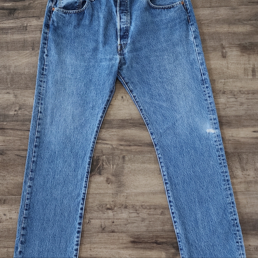 Levi's 501 Original Fit Straight Leg Blue Jeans Men's Size 38 - Picture 5 of 15